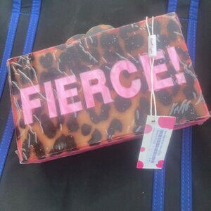 New, still in plastic. Bari Lynn Leopard Print Box bag. Removable Chain strap.